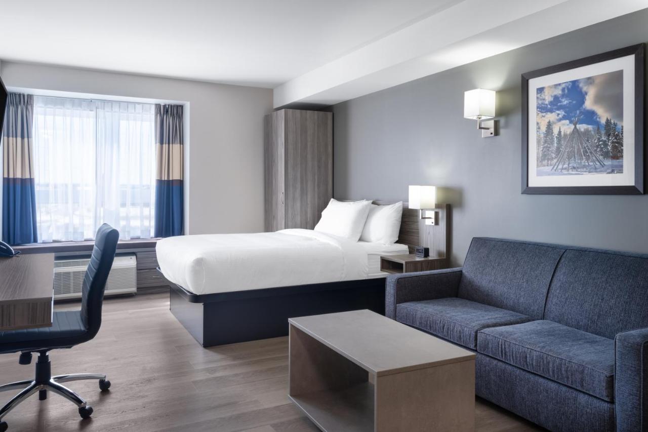 Microtel Inn & Suites By Wyndham Kanata Ottawa West Buitenkant foto