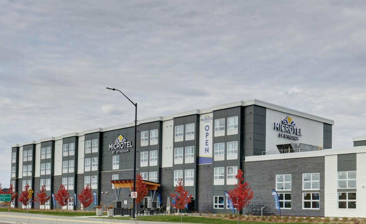 Microtel Inn & Suites By Wyndham Kanata Ottawa West Buitenkant foto