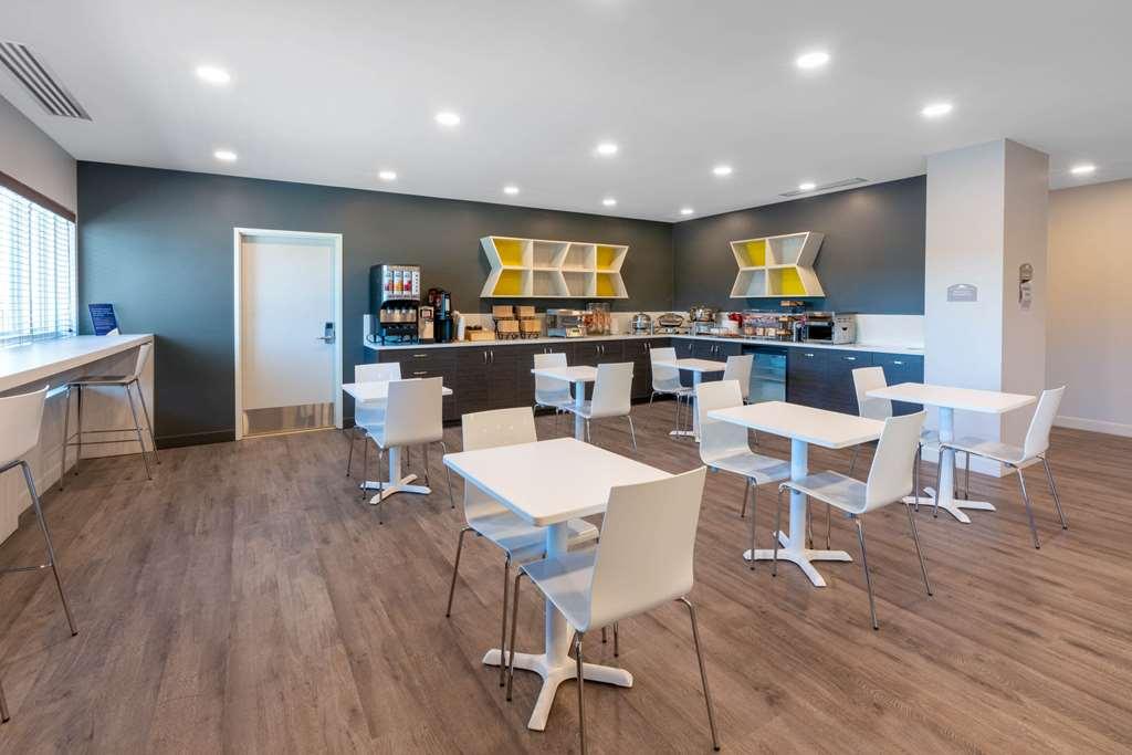 Microtel Inn & Suites By Wyndham Kanata Ottawa West Faciliteiten foto