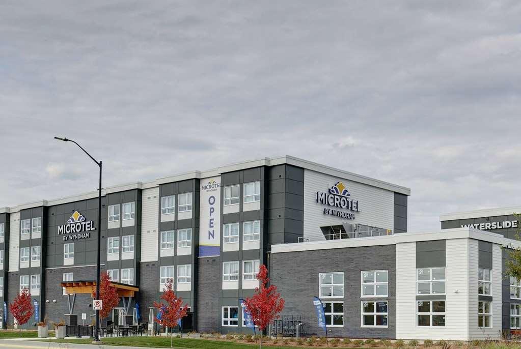 Microtel Inn & Suites By Wyndham Kanata Ottawa West Buitenkant foto