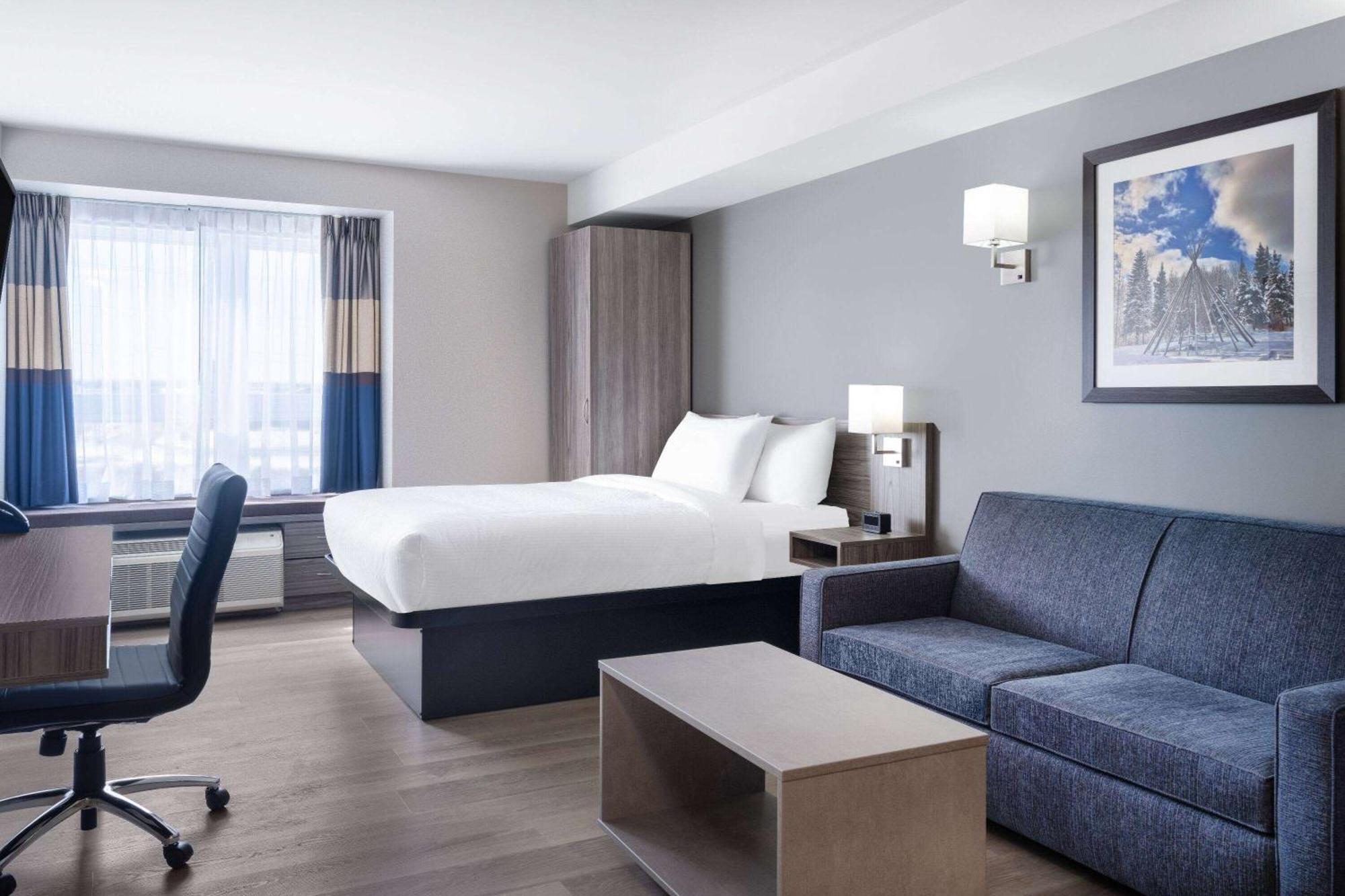 Microtel Inn & Suites By Wyndham Kanata Ottawa West Buitenkant foto